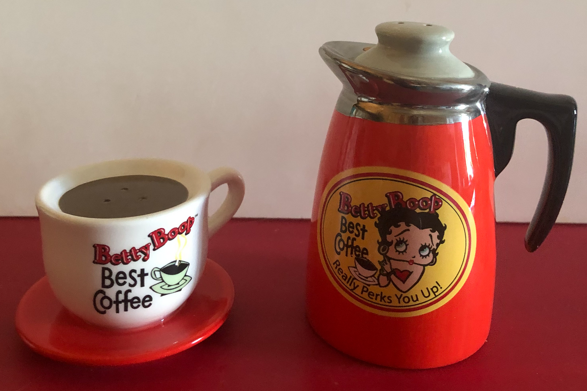 Betty Boop Coffee Cup Set of 4